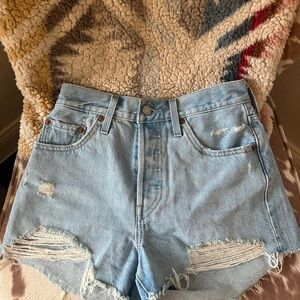 Levi 501 Jean shorts